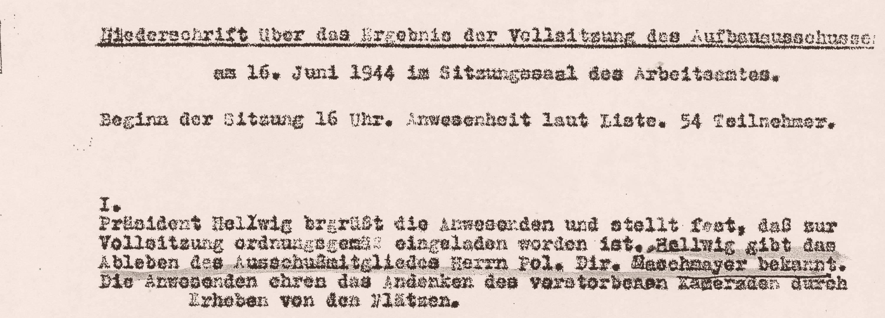Bekanntgabe des Todes Maschmeyers durch den früheren liberaldemokratischen Stadtverordneten und Stadtschulrat Karl Helwig, nun Präsident des Aufbau-Ausschusses Wiesbaden, dann seit 1946 Regierungsdirektor sowie Leiter der Schulabteilung der Regierung und bis 1948 Stadtverordneter der CDU (die Datierung ist ein Schreibfehler; diese Vollsitzung des Ausschuss fand tatsächlich am 16. Juni 1945 statt)